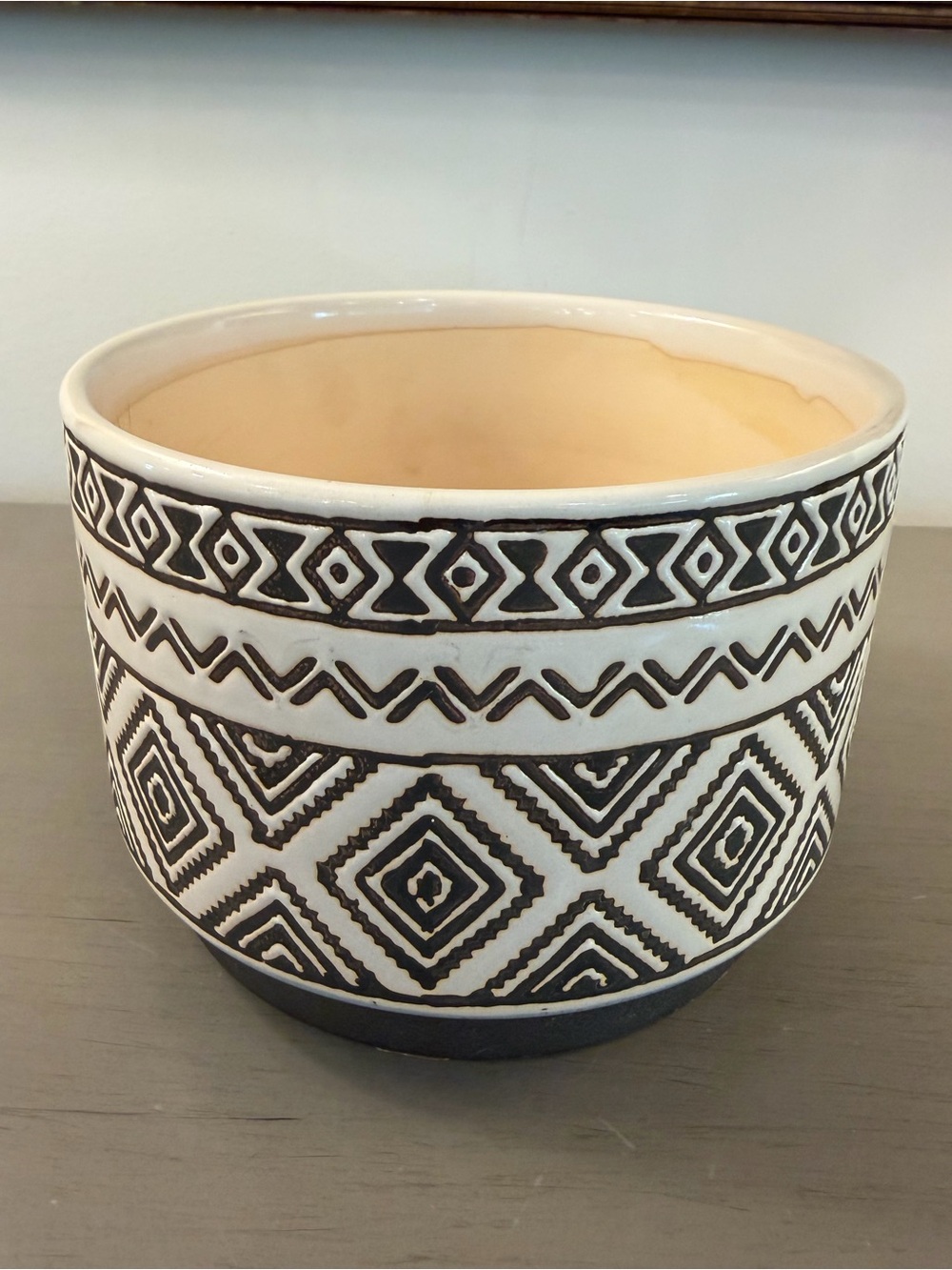 Southwestern Look Ceramic Planter 7" African Diamond Pattern Brown & Ivory Cream